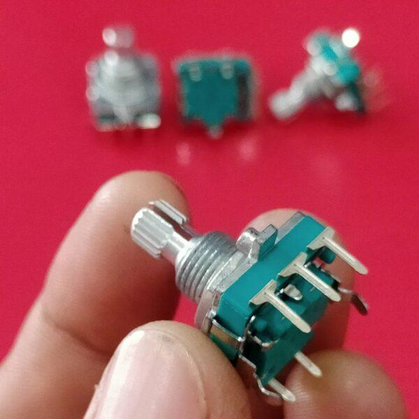 ดิจิตอล วอลลุ่ม โวลลุ่ม Digital Rotary Encoder Audio Digital Potentiometer Volume หมุนรอบตัวเองได้ #EC16 VP5P-C (1 ตัว) - Image 3
