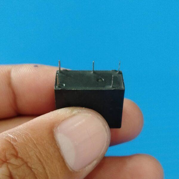 Relay รีเลย์ ออมรอน Omron แท้ คอยล์ 5VDC 12VDC 24VDC 5Pin G5Q-14-EU #G5Q-14-EU 5P Omron (1 ตัว) - Image 3