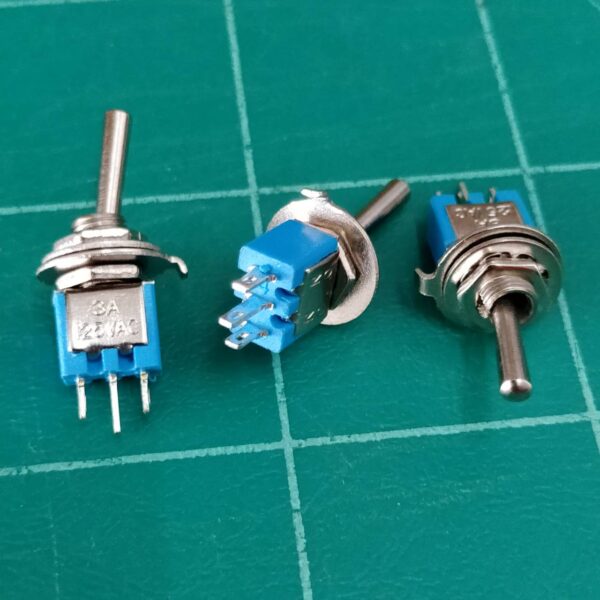 สวิทช์ สลับ โยก Sub-Miniature Toggle Switch 3 ขา 3P 3A 125V SMTS-102 #SMTS 3P (1 ตัว)