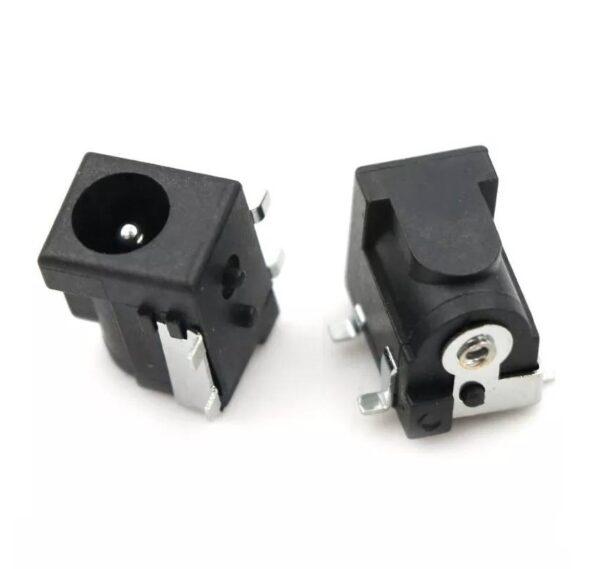 DC Socket ซ็อคเก็ต 5.5x2.1mm แจ็ค ดีซีแจ็ค DC Jack ปลั๊ก DC Plug Connector SMD DC-050 #S-DC050 (SMD) (1 ตัว)