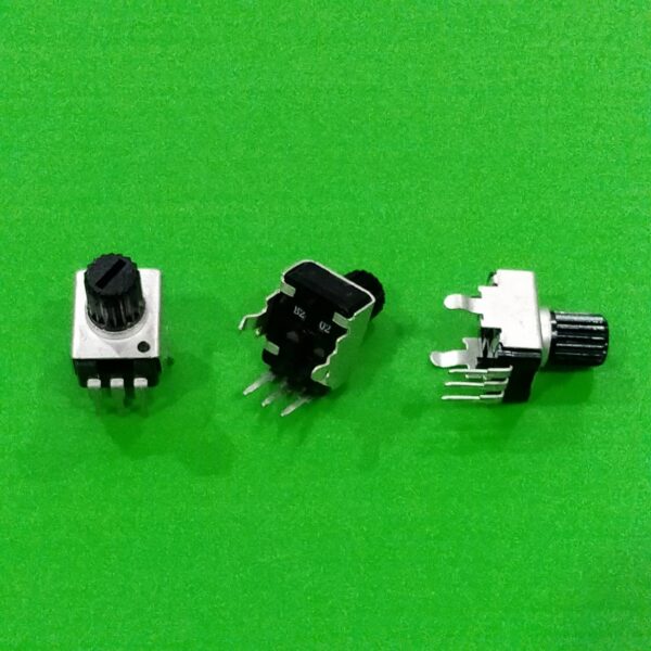 โพเทนชิโอมิเตอร์ Potentiometer วอลลุ่ม VR ปรับค่า RV09 Vertical 3 ขา B102 ถึง B504 #RV09 แนวตั้ง 8.5mm (1 ตัว)