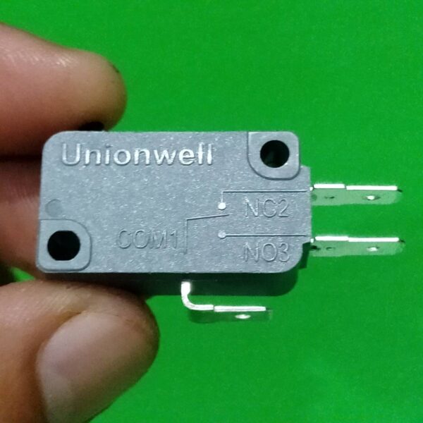 ไมโครสวิทช์ สวิทช์ Micro Switch 3pin 16A 250V G5T16 **ของแท้** #G5T16-0 Unionwell (1 ตัว) - Image 2