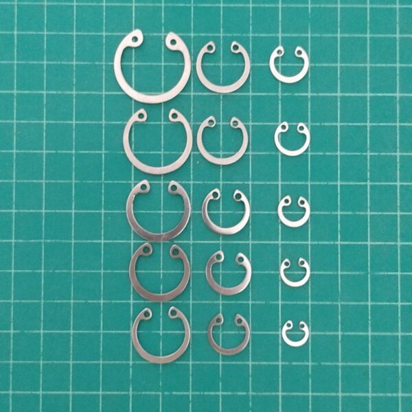 C clip Circlip คลิป หนีบ แหวนล็อค กิ๊ปล็อค Internal Ring แบบล็อคใน SizeØ: 8mm ถึง 24mm #C clip ล็อคใน-เงิน (1 ตัว)