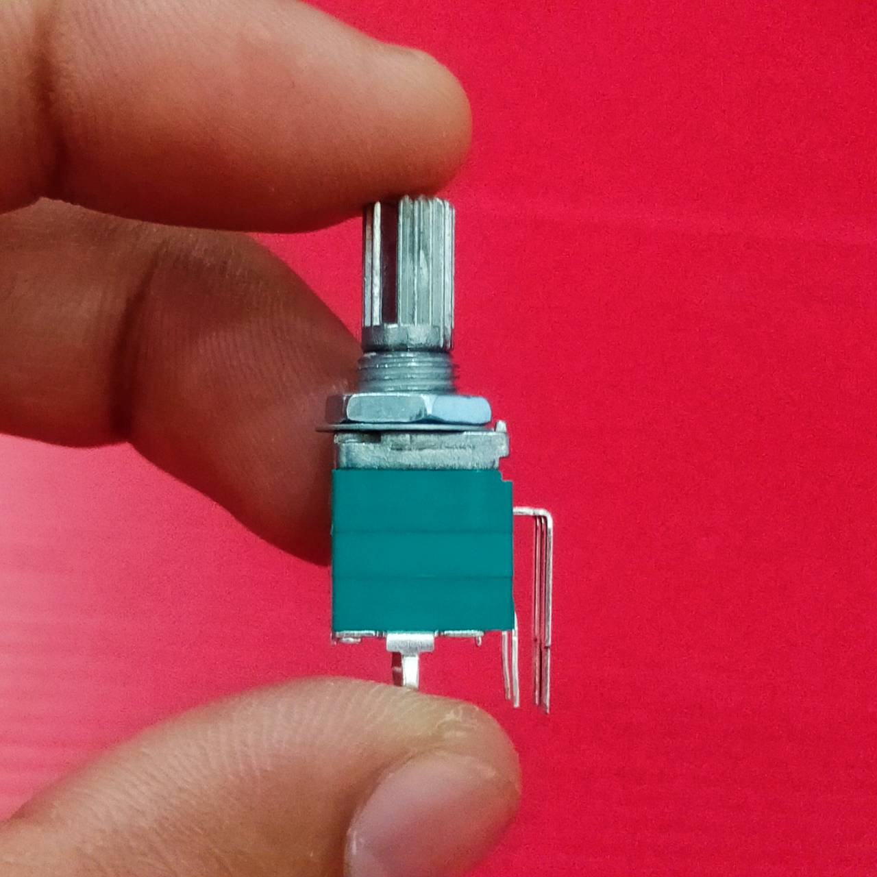 โพเทนชิโอมิเตอร์ วอลลุ่ม โวลลุ่ม Potentiometer RK097 5pin แนวตั้ง 15mm B10K B50K B100K #RK097 5VP-15B (1 ตัว) - Image 2